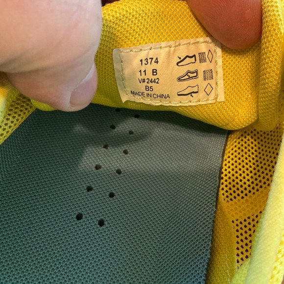 Lands' End Water Sport Sneaker Women 11B Yellow Upper Mesh Athletic Lace Up 1374 - Picture 14 of 16